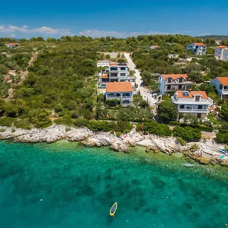 Argemonia * Trogir