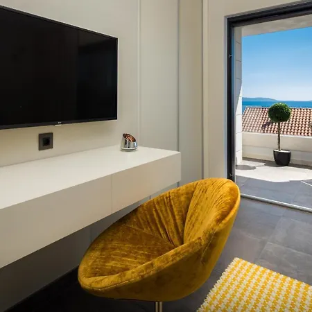 Argemonia Villa