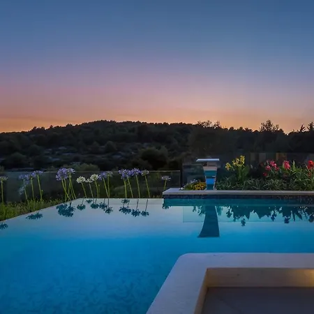 Argemonia Villa
